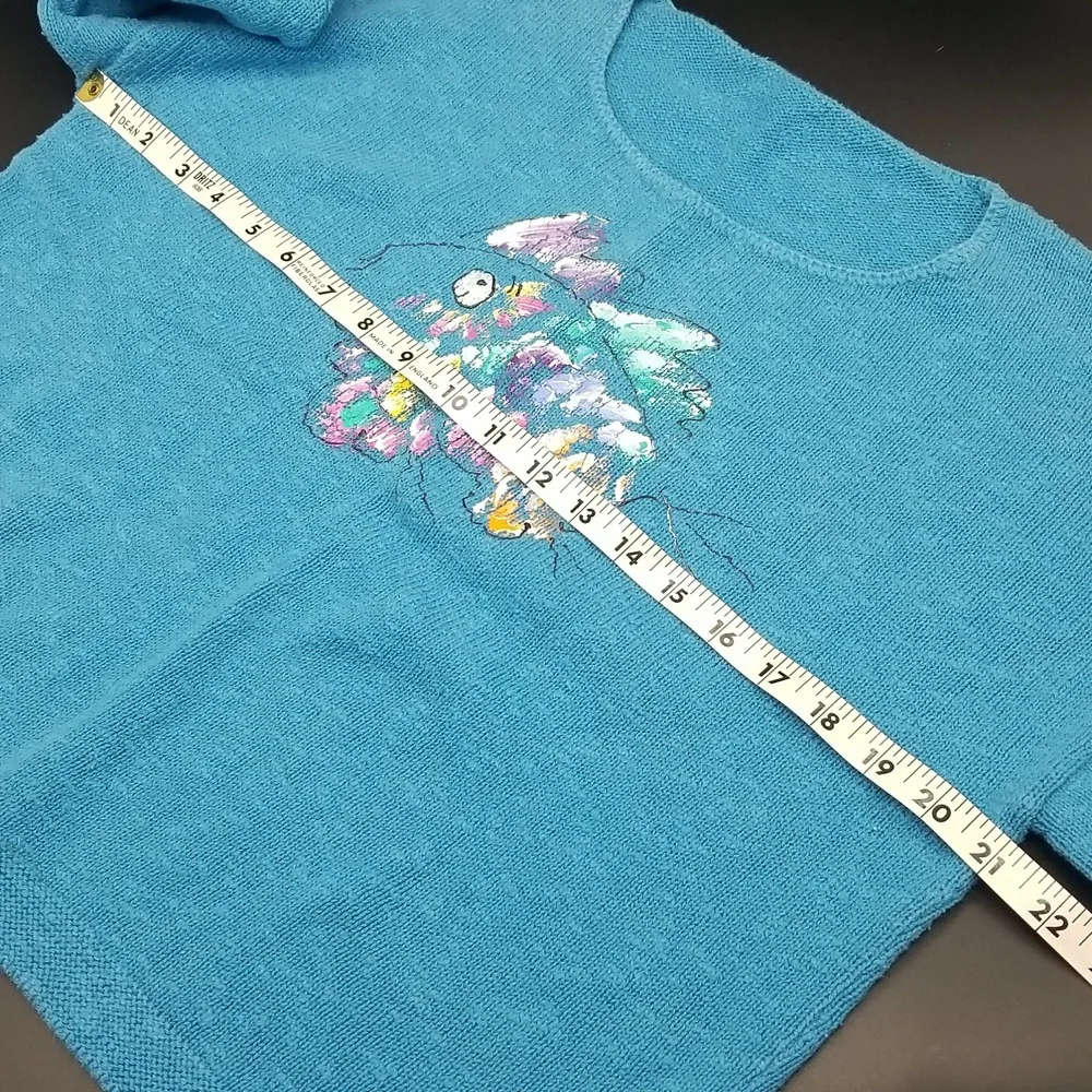 Large Aqua Blue Handpainted Fish Long Sleeve Light Knit Cotton Sweater - Picture 7 of 9